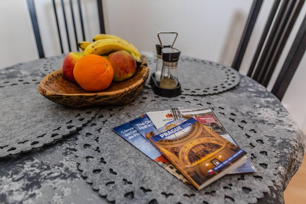 Cozy Apartment In Prague'S Best Area ภายนอก รูปภาพ