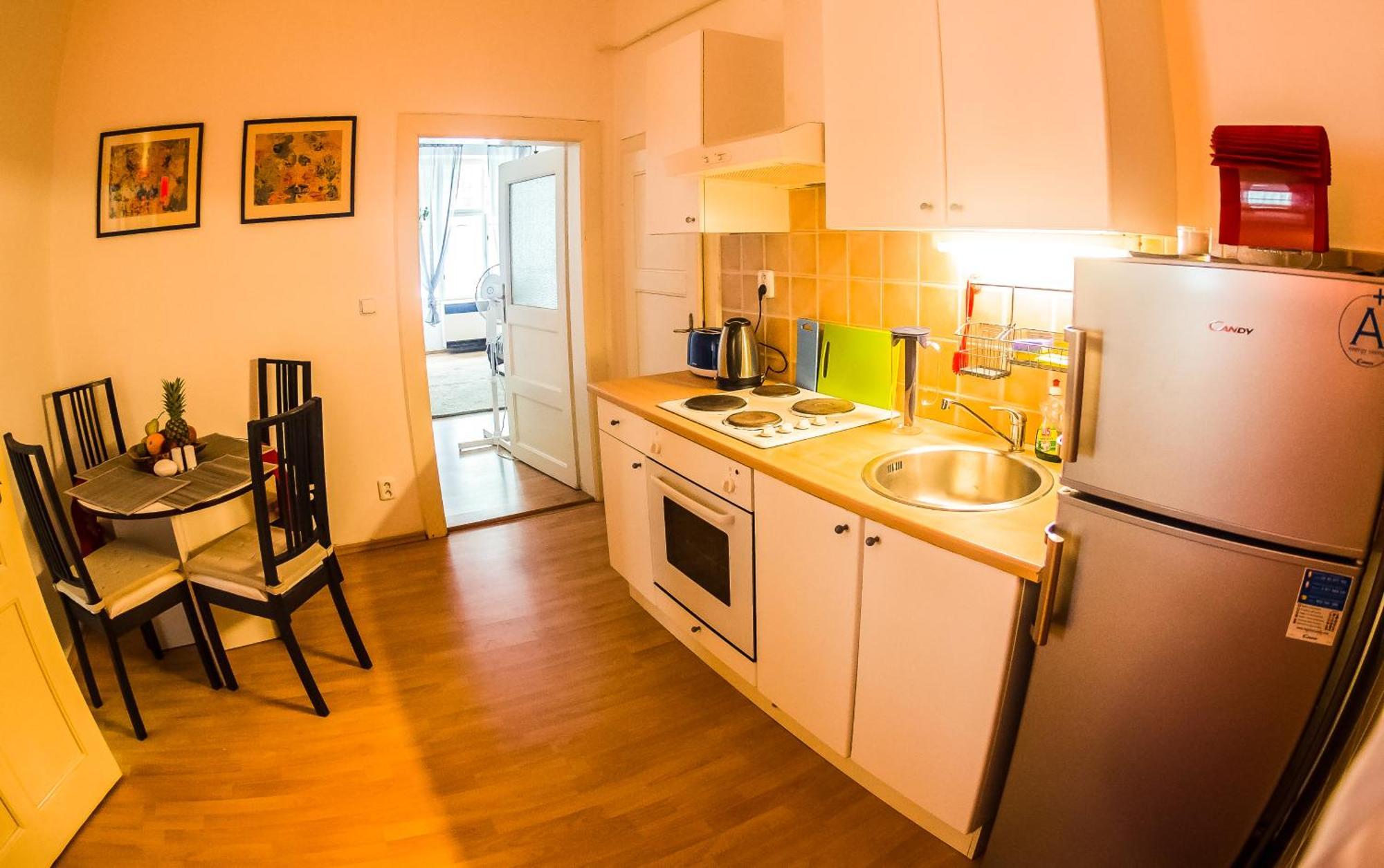Cozy Apartment In Prague'S Best Area ภายนอก รูปภาพ