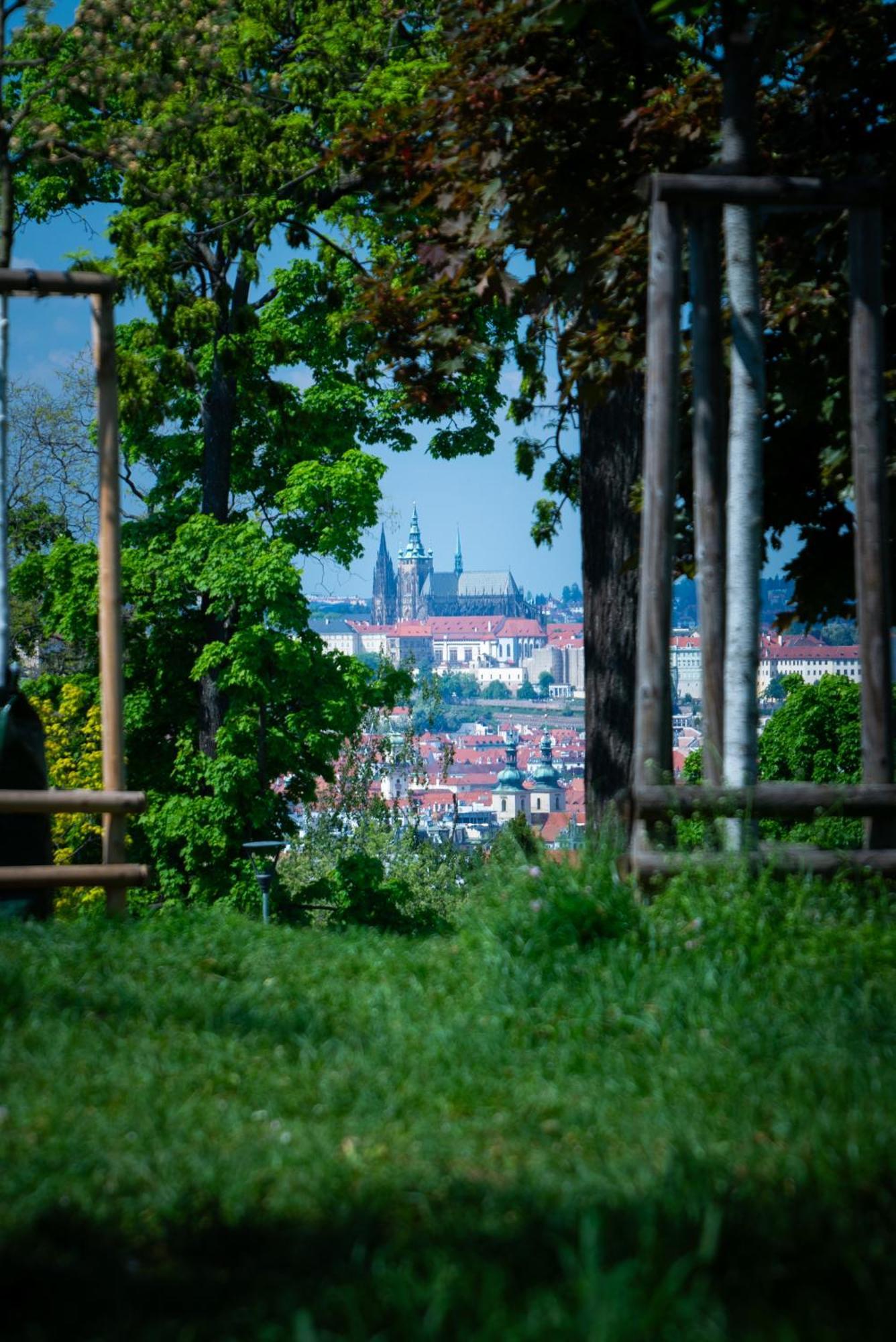 Cozy Apartment In Prague'S Best Area ภายนอก รูปภาพ